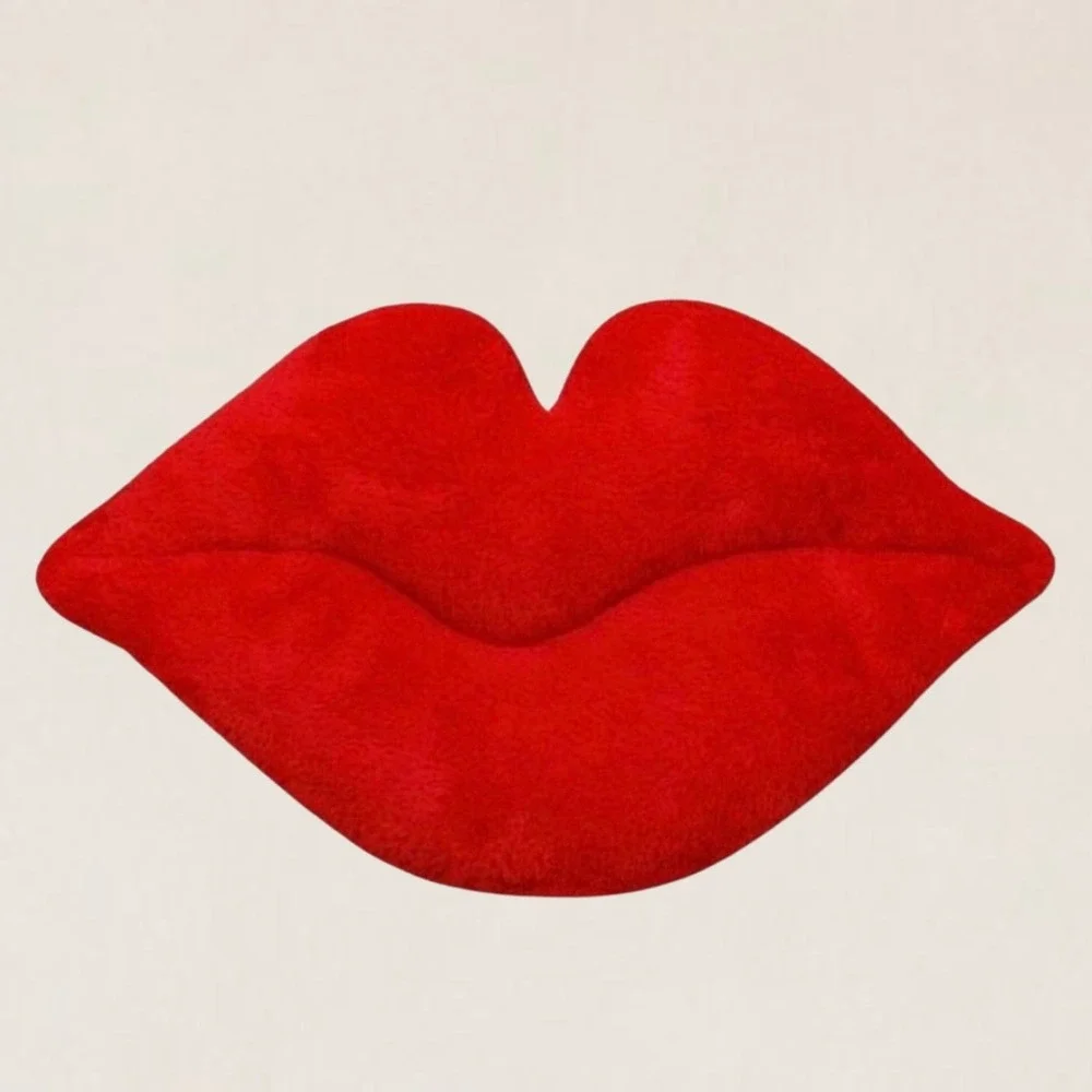Target Red Lips Plush Faux Fur Toss Pillow Valentines Day Decor 10x18